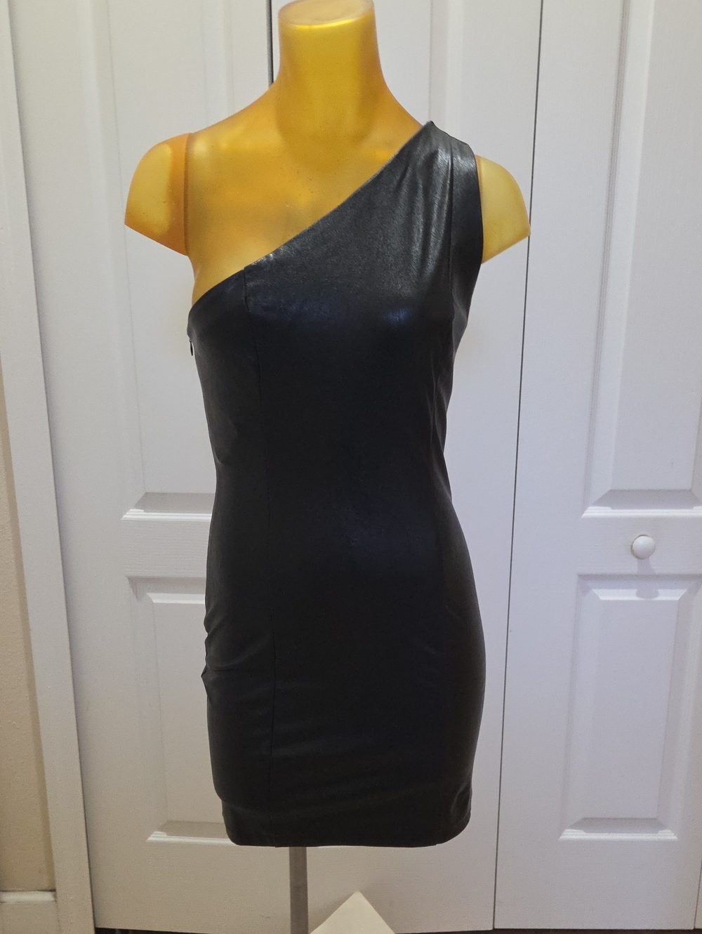 Forever 21 Black One-Shoulder Faux Leather Bodycon Dress